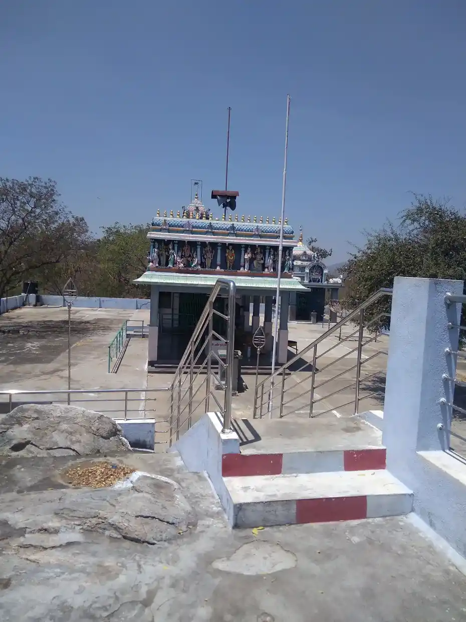 Arulmigu Subramaniya Swami Temple, Puthur 66 - 632519 Temple