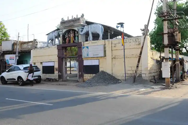 Arulmigu Subramaniya Swamy Temple, Aravakurichi - 639201 அருள்மிகு சுப்பிரமணியசுவாமி திருக்கோயில், Aravakurichi - 639201, Karur - Ancient Temple Architecture and History Image 2
