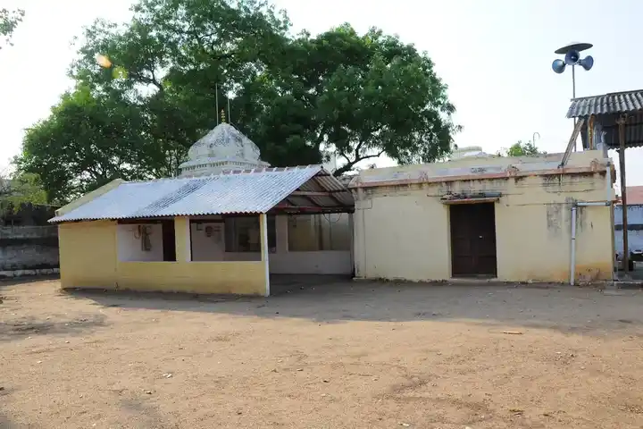 Arulmigu Subramaniya Swamy Temple, Aravakurichi - 639201 அருள்மிகு சுப்பிரமணியசுவாமி திருக்கோயில், Aravakurichi - 639201, Karur - Ancient Temple Architecture and History Image 5
