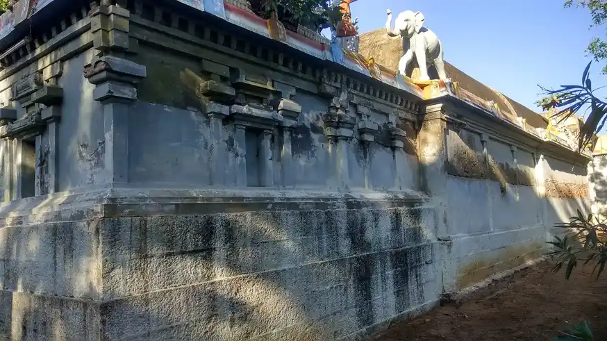 Arulmigu Subramaniya Swamy Temple, Eluppakkorai - 614202 அருள்மிகு சுப்பிரமணியசுவாமி திருக்கோயில், Eluppakkorai - 614202, Thanjavur - Ancient Temple Architecture and History Image 12