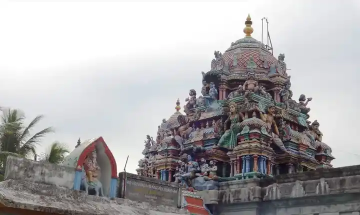 Arulmigu Subramaniya Swamy Temple, Ettukkudi, Ettukkudi - 610204 அருள்மிகு சுப்பிரமணியசுவாமி திருக்கோயில், எட்டுக்குடி, எட்டுக்குடி - 610204, Nagapattinam - Ancient Temple Architecture and History Image 3