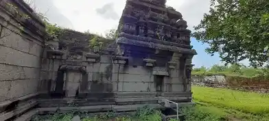 Arulmigu Subramaniya Swamy Temple, Perumperkandigai - 603310 அருள்மிகு சுப்பிரமணிய சுவாமி திருக்கோயில், பெரும்பேர்கண்டிகை - 603310, Chengalpattu - Ancient Temple Architecture and History Image 13