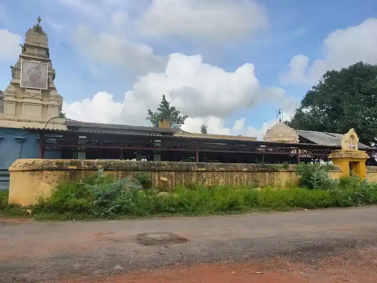 Arulmigu Subramaniya Swamy Temple, Thirunaavaloor - 607204 அருள்மிகு சுப்பிரமணியசுவாமி திருக்கோயில், Thirunaavaloor - 607204, Kallakurichi - Ancient Temple Architecture and History Image 2