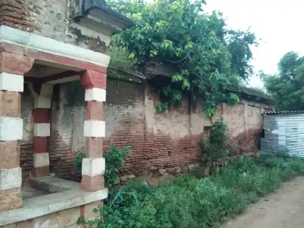 Arulmigu Subramaniya Swamy Temple, Uthappanayakkanur - 625537 அருள்மிகு சுப்பிரமணியசாமி திருக்கோயில், Uthappanayakkanur - 625537, Madurai - Ancient Temple Architecture and History Image 8