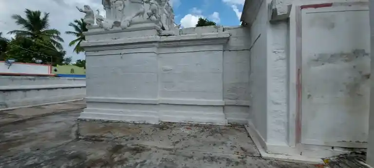 Arulmigu Subramaniya Temple, Kondapuram - 631102 அருள்மிகு சுப்பிரமணியசுவாமி திருக்கோயில், கொண்டாபுரம் - 631102, Ranipet - Ancient Temple Architecture and History Image 2