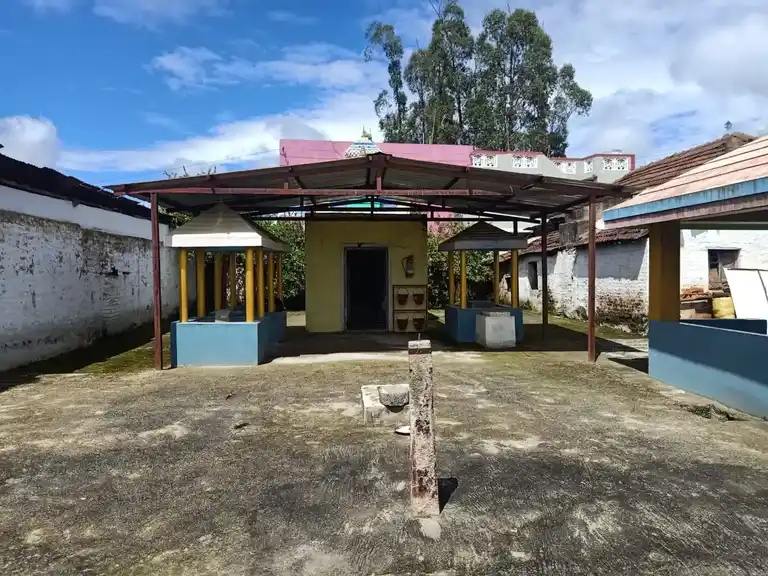 Arulmigu Subramaniyar Temple, Kandhal, Ooty - 643001 அருள்மிகு சுப்பிரமணியர் திருக்கோயில், காந்தல், Ooty - 643001, Nilgiris - Ancient Temple Architecture and History Image 3