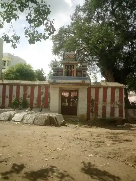 Arulmigu Subramaniyasami Temple, Pullambadi - 621712 Arulmigu Subramaniyasami Temple, Pullambadi - 621712, Thiruchirappalli - Ancient Temple Architecture and History Image 4