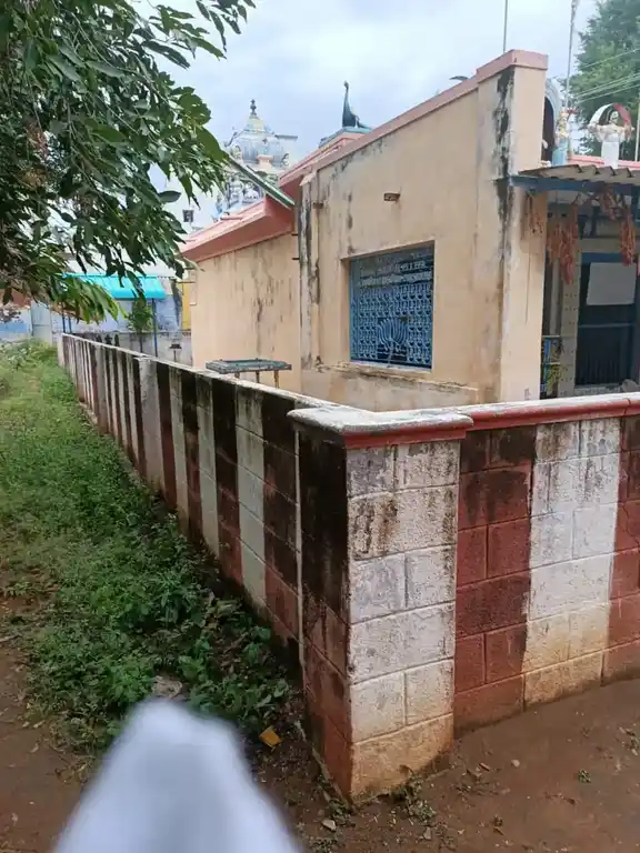 Arulmigu Subramaniyasamy Temple, Kalangani - 637014 அருள்மிகு சுப்பிரமணிய விநாயகர் சுவாமி திருக்கோயில், Kalangani - 637014, Namakkal - Ancient Temple Architecture and History Image 2