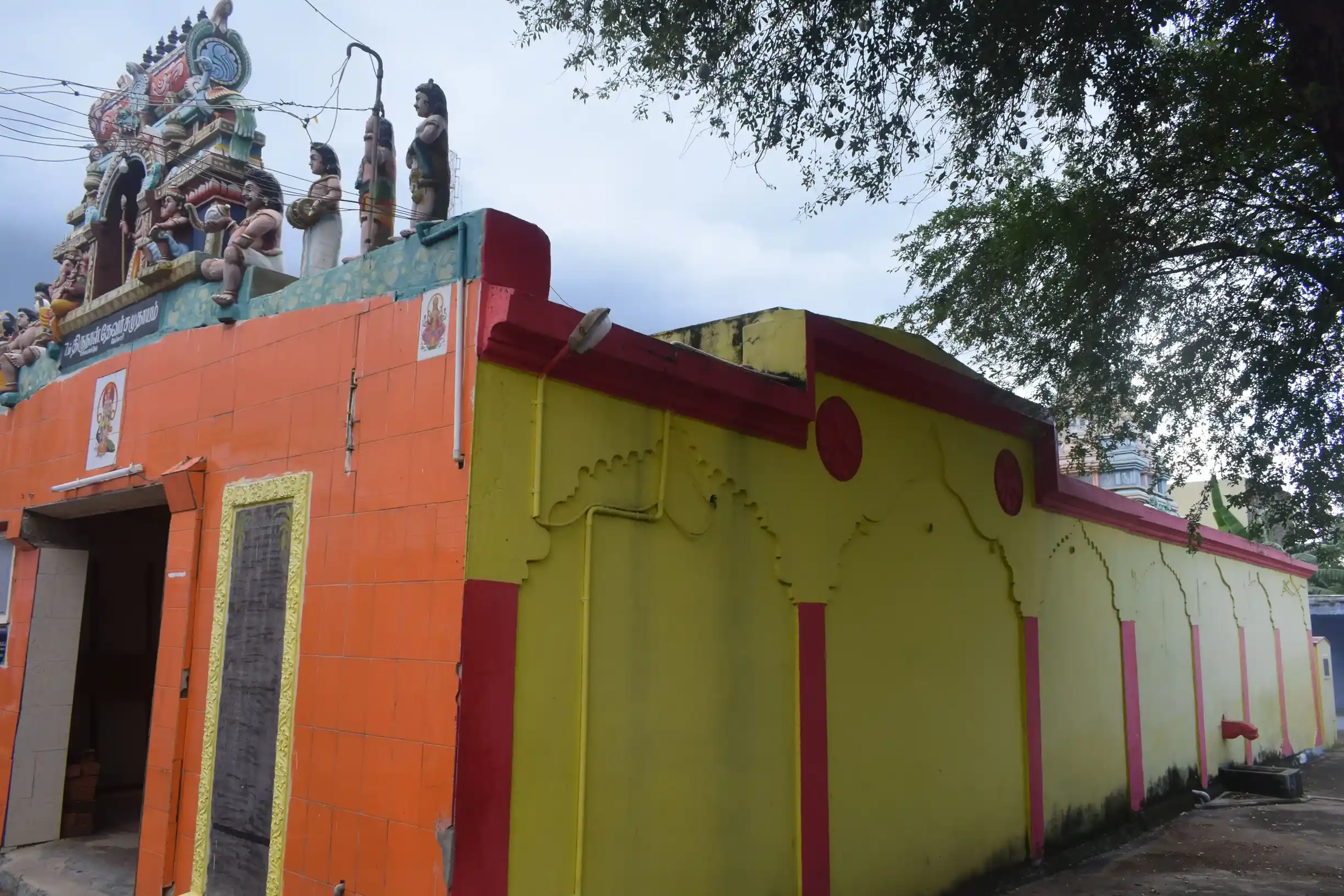 Arulmigu Subramaniyasamy Temple, Tenkasi - 627811 அருள்மிகு சுப்பிரமணியசுவாமி திருக்கோயில், Tenkasi - 627811, Tenkasi - Ancient Temple Architecture and History Image 4