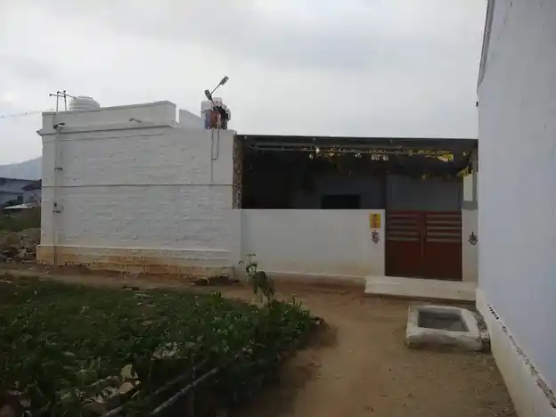 Arulmigu Subramaniyasamy Temple, Thasaripalayam, Sathyamangalam - 638503 அருள்மிகு சுப்பிரமணியசுவாமி திருக்கோயில் ,தாசாிபாளையம்,சத்தியமங்கலம், Thasaripalayam, Sathyamangalam - 638503, Erode - Ancient Temple Architecture and History Image 2