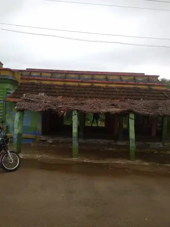 Arulmigu Subramaniyaswami Temple, Dharmathupatti, Dharmathupatti - 624705 அருள்மிகு சுப்பிரமணியசுவாமி திருக்கோயில், தர்மத்துப்பட்டி, தருமத்துப்பட்டி - 624705, Dindigul - Ancient Temple Architecture and History Image 4