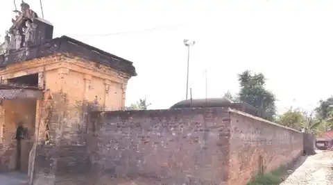 Arulmigu Subramaniyaswamy Temple, Aaduragaram - 607302 அருள்மிகு சுப்ரமணியசாமி திருக்கோயில், Aaduragaram - 607302, Cuddalore - Ancient Temple Architecture and History Image 3