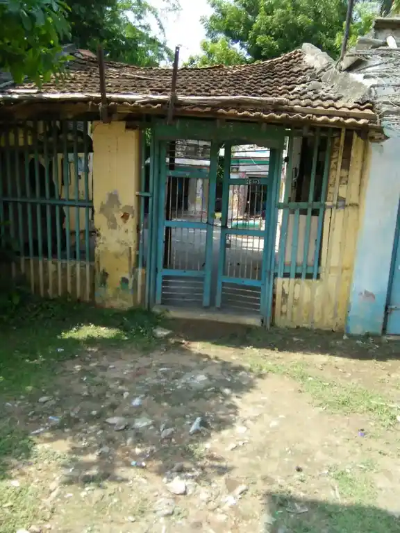 Arulmigu Subramaniyaswamy Temple, Adirampattinam - 614701 அருள்மிகு சுப்ரமணியசுவாமி திருக்கோயில், Adirampattinam - 614701, Thanjavur - Ancient Temple Architecture and History Image 4