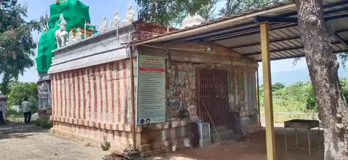 Arulmigu Subramaniyaswamy Temple, Chinna Siragappadi - 636308 அருள்மிகு சுப்ரமணியசுவாமி திருக்கோயில், சின்ன சீரகாபாடி - 636308, Salem - Ancient Temple Architecture and History Image 3