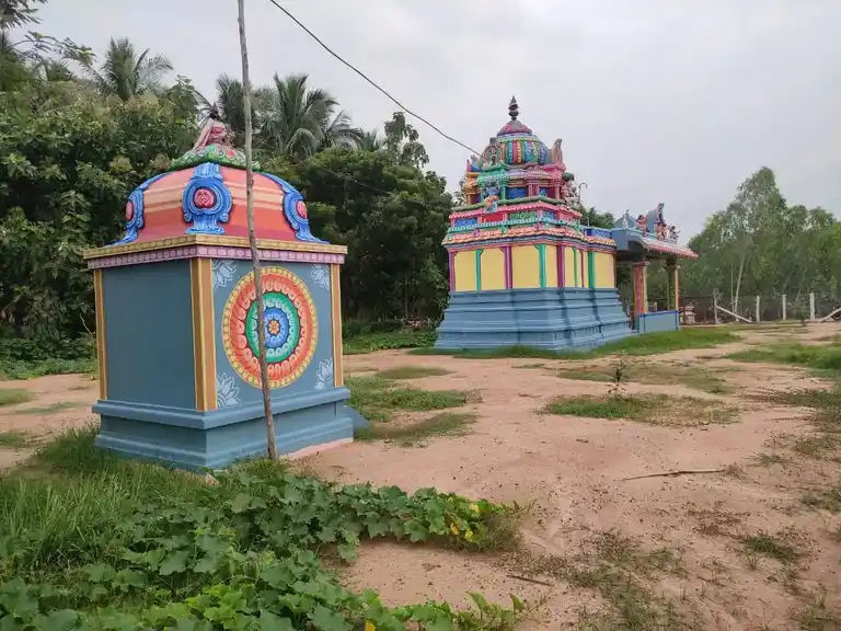 Arulmigu Subramaniyaswamy Temple, Dharmarajanvayal - 614616 அருள்மிகு சுப்ரமணிய சுவாமி திருக்கோயில், Dharmarajanvayal - 614616, Pudukkottai - Ancient Temple Architecture and History Image 4