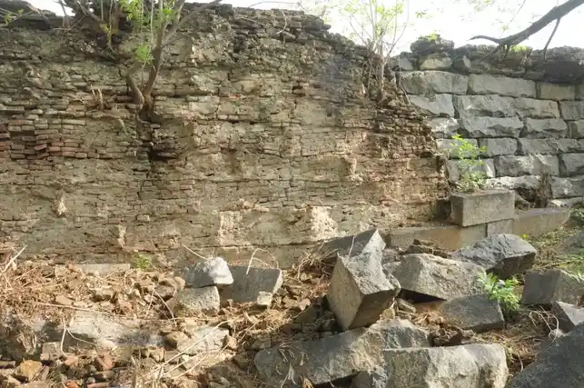 Arulmigu Subramaniyaswamy Temple, Earumpoondi - 606601 Arulmigu Subramaniyaswamy Temple, Earumpoondi - 606601, Tiruvannamalai - Ancient Temple Architecture and History Image 7