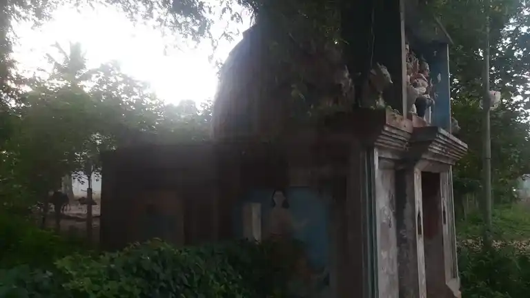 Arulmigu Subramaniyaswamy Temple, Idaikattu - 621901 அருள்மிகு சுப்பிரமணியசுவாமி திருக்கோயில், Idaikattu - 621901, Ariyalur - Ancient Temple Architecture and History Image 2