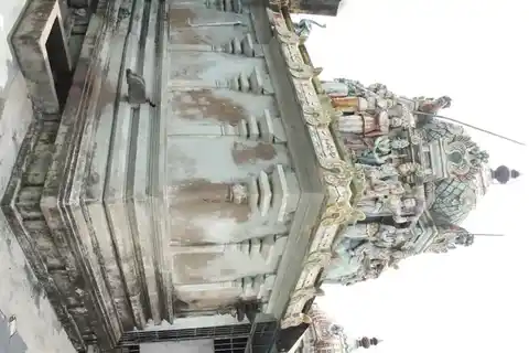 Arulmigu Subramaniyaswamy Temple, Karamanikuppam - 607109 அருள்மிகு சுப்பிரமணியசுவாமி திருக்கோயில், காராமணிக்குப்பம் - 607109, Cuddalore - Ancient Temple Architecture and History Image 4