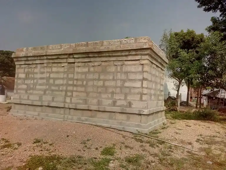 Arulmigu Subramaniyaswamy Temple, Kattupiringiyam - 621704 அருள்மிகு சுப்பிரமணியசுவாமி திருக்கோயில், Kattupiringiyam - 621704, Ariyalur - Ancient Temple Architecture and History Image 2