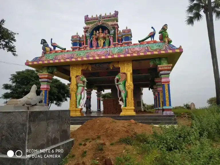 Arulmigu Subramaniyaswamy Temple, Kumulur - 621712 Arulmigu Subramaniyaswamy Temple, Kumulur, Kumulur - 621712, Thiruchirappalli - Ancient Temple Architecture and History Image 3