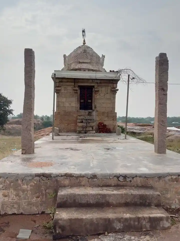Arulmigu Subramaniyaswamy Temple, Kunnandarkovil, Kulathur Taluk - 622502