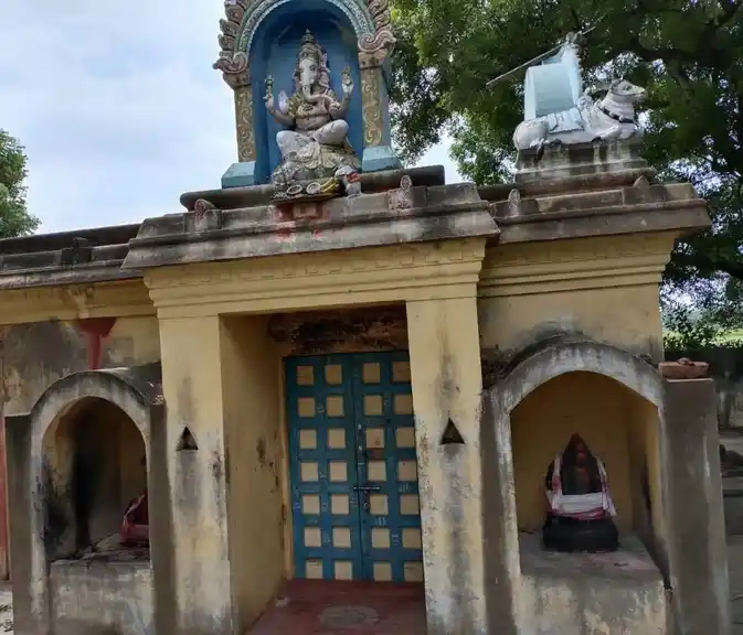 Arulmigu Subramaniyaswamy Temple, Manakuppam - 607203 அருள்மிகு சுப்ரமணியசுவாமி திருக்கோயில், Manakuppam - 607203, Viluppuram - Ancient Temple Architecture and History Image 4