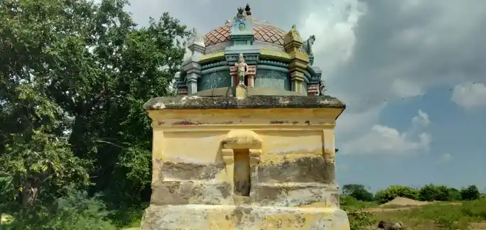 Arulmigu Subramaniyaswamy Temple, Parappatty - 621313 அருள்மிகு சுப்பிரமணியசுவாமி திருக்கோயில், Parappatty - 621313, Karur - Ancient Temple Architecture and History Image 2