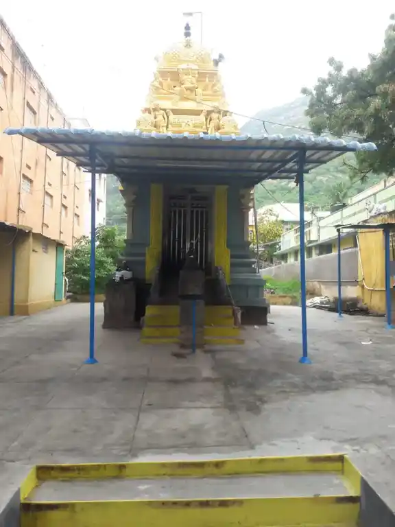 Arulmigu Subramaniyaswamy Temple, Thiruvannamalai - 606601 அருள்மிகு சுப்பிரமணியசுவாமி திருக்கோயில், Thiruvannamalai - 606601, Tiruvannamalai - Ancient Temple Architecture and History Image 6