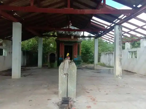 Arulmigu Subramaniyaswamy Temple, Tiruchitrambalam - 614601 அருள்மிகு சுப்ரமணியசுவாமி திருக்கோயில், Tiruchitrambalam - 614601, Thanjavur - Ancient Temple Architecture and History Image 2