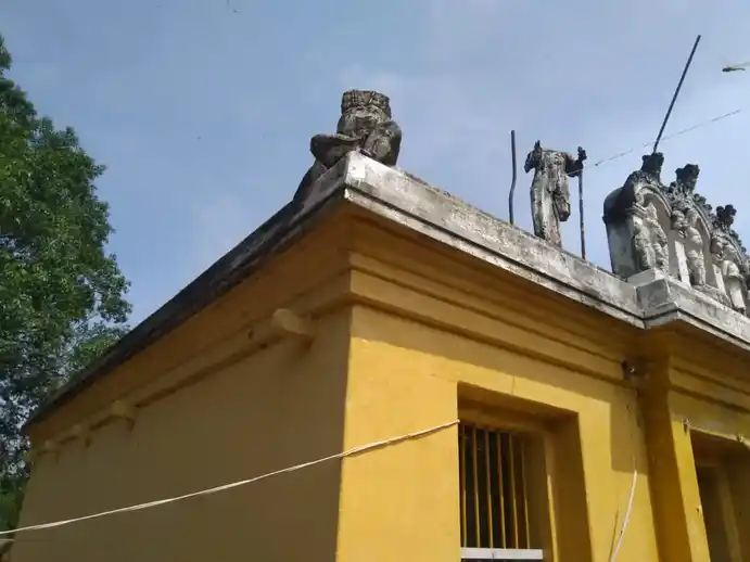 Arulmigu Subramaniyaswamy Temple, Vadakal - 613002 அருள்மிகு சுப்பிரமணிய சுவாமி திருக்கோயில், Vadakal - 613002, Thanjavur - Ancient Temple Architecture and History Image 3