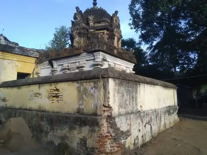 Arulmigu Subramaniyaswamy Temple, Vadakal - 613002 அருள்மிகு சுப்பிரமணிய சுவாமி திருக்கோயில், Vadakal - 613002, Thanjavur - Ancient Temple Architecture and History Image 7