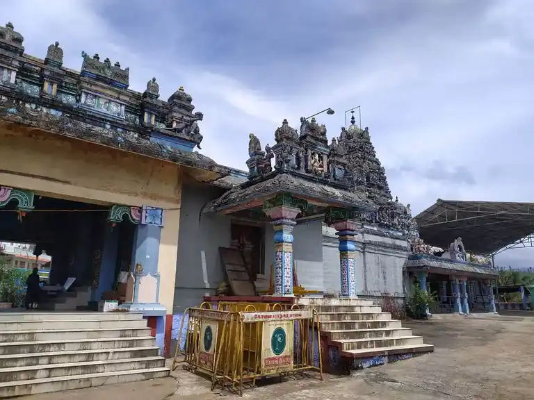 Arulmigu Subramaniyaswamy Temple, Vallparai - 642127
