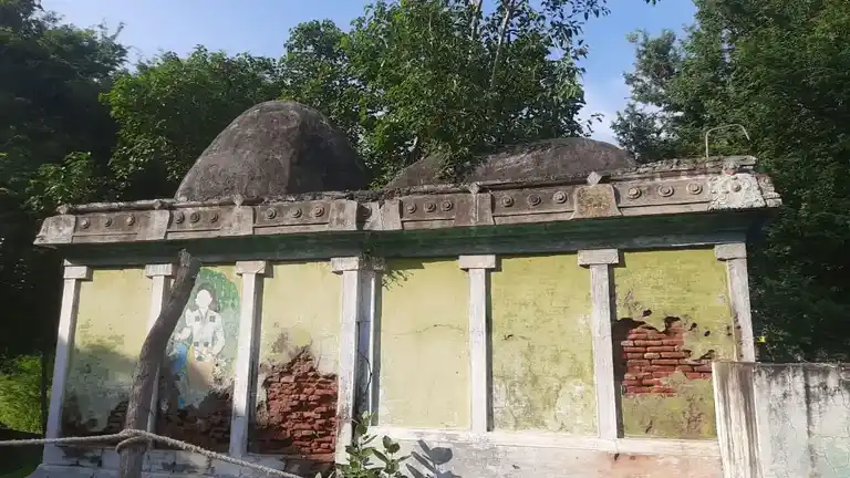 Arulmigu Subramaniyaswamy Temple, Veeracholapuram - 621901 அருள்மிகு சுப்ரமணியசுவாமி திருக்கோயில், வீரசோழபுரம் - 621901, Ariyalur - Ancient Temple Architecture and History Image 2