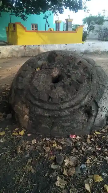 Arulmigu Subrayar Swami Temple, Udhayendiram - 635754 அருள்மிகு சுப்புராயசுவாமி திருக்கோயில், உதயேந்திரம் - 635754, Thirupathur - Ancient Temple Architecture and History Image 2