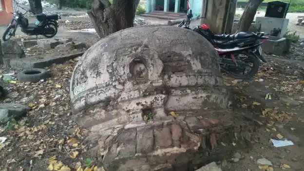 Arulmigu Subrayar Swami Temple, Udhayendiram - 635754 அருள்மிகு சுப்புராயசுவாமி திருக்கோயில், உதயேந்திரம் - 635754, Thirupathur - Ancient Temple Architecture and History Image 3