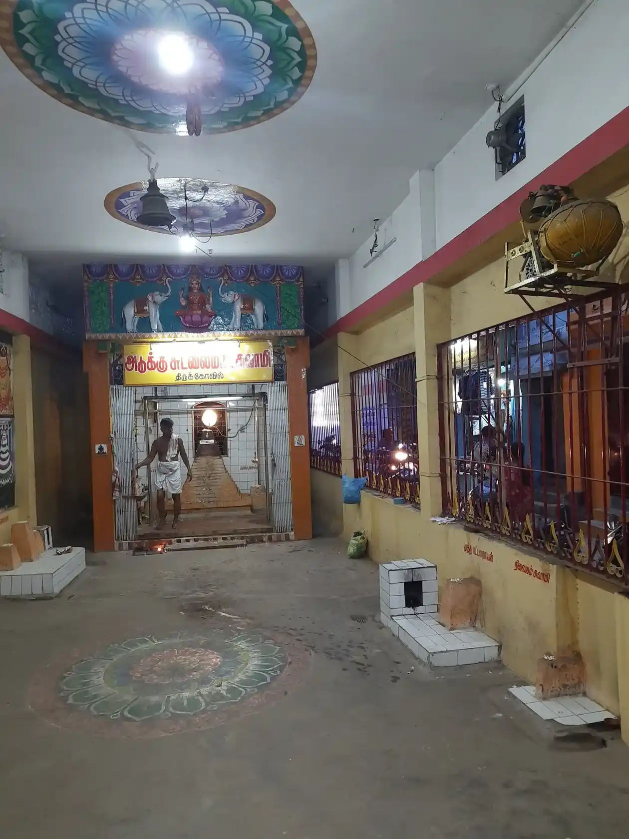 Arulmigu Sudalaimada Samy Temple, Tirunelveli - 627006 அருள்மிகு சுடலை மாடசுவாமி திருக்கோயில், Tirunelveli - 627006, Tirunelveli - Ancient Temple Architecture and History Image 4