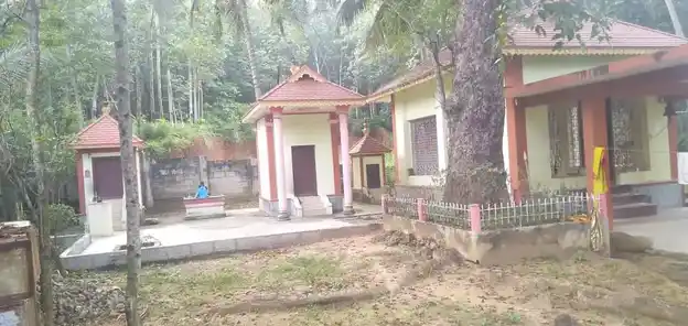 Arulmigu Sudalaimadasamy Temple, Near Ni Polytechnic, Nangachivilai - 629174 அருள்மிகு சுடலைமாடசாமி திருக்கோயில், Near Ni Polytechnic, Nangachivilai - 629174, Kanyakumari - Ancient Temple Architecture and History Image 3