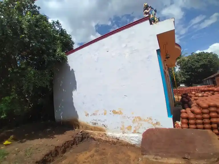 Arulmigu Sudalaimadasamy Temple, Near Thirumalai Temple, Thenpothai - 627809 அருள்மிகு சுடலைமாடசுவாமி திருக்கோயில், Near Thirumalai Temple, Thenpothai - 627809, Tenkasi - Ancient Temple Architecture and History Image 2