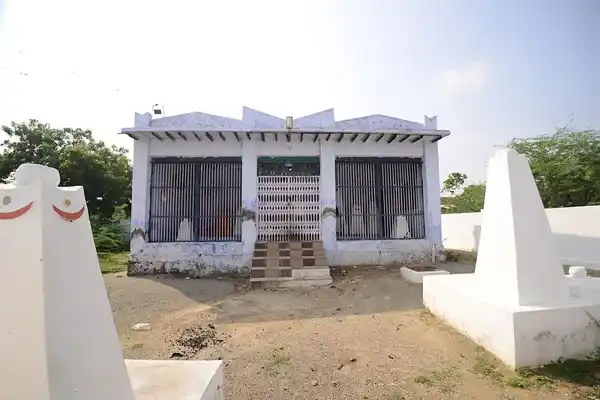 Arulmigu Sudalaimadasamy Temple, Suthamalli - 627604 அருள்மிகு சுடலைமாமடசுவாமி திருக்கோயில், Suthamalli - 627604, Tirunelveli - Ancient Temple Architecture and History Image 3