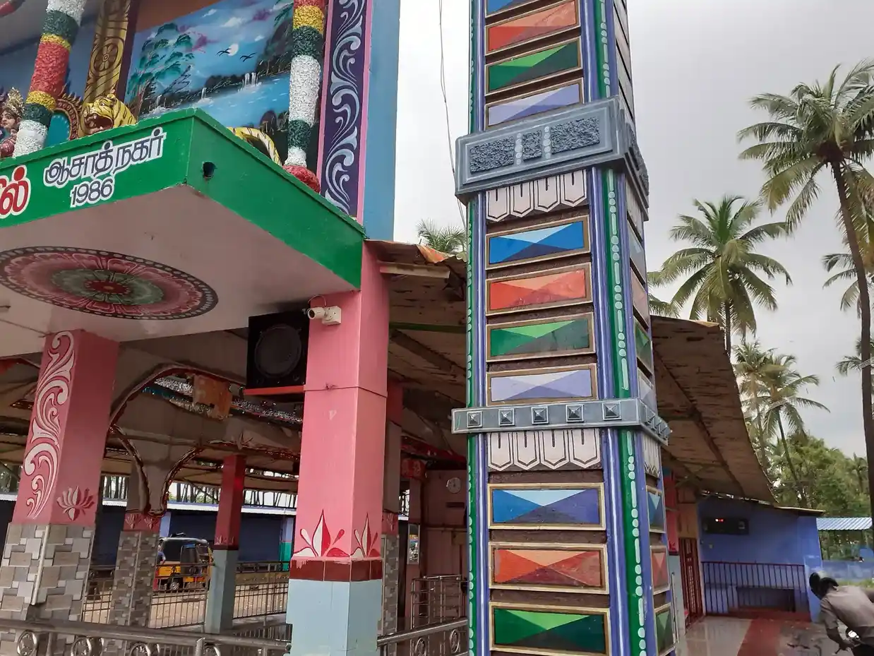 Arulmigu Sudalaisamy Theru Temple, Near Esakki Amman Temple (Tenkasi Entrance), Tenkasi - 627811 அருள்மிகு சுடலைமாடசாமி திருக்கோயில், -, Tenkasi - 627811, Tenkasi - Ancient Temple Architecture and History Image 5