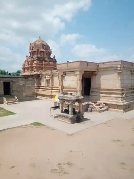 Arulmigu Sukreeswarar Temple, Sarkar Periyapalayam - 641607 அருள்மிகு சுக்ரீஸ்வரர் திருக்கோயில், Sarkar Periyapalayam - 641607, Tiruppur - Ancient Temple Architecture and History Image 3