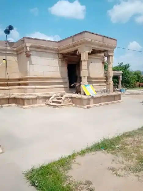 Arulmigu Sukreeswarar Temple, Sarkar Periyapalayam - 641607 அருள்மிகு சுக்ரீஸ்வரர் திருக்கோயில், Sarkar Periyapalayam - 641607, Tiruppur - Ancient Temple Architecture and History Image 6