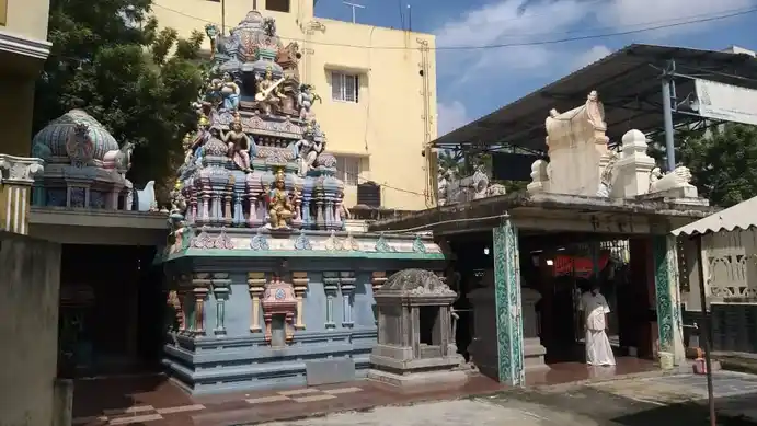 Arulmigu Sumuga Ganapathi Kulasekara Azhvar Temple, Valasaravakkam, Chennai - 600087 அருள்மிகு சுமூக கணபதி குலசேகர ஆழ்வார் திருக்கோயில், வலசரவாக்கம், சென்னை - 600087, Chennai - Ancient Temple Architecture and History Image 5