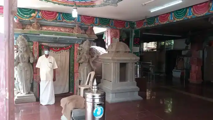 Arulmigu Sumuga Ganapathi Kulasekara Azhvar Temple, Valasaravakkam, Chennai - 600087 அருள்மிகு சுமூக கணபதி குலசேகர ஆழ்வார் திருக்கோயில், வலசரவாக்கம், சென்னை - 600087, Chennai - Ancient Temple Architecture and History Image 6