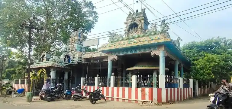 Arulmigu Sumuga Ganapathi Kulasekara Azhvar Temple, Virugambakkam, Chennai - 600092 அருள்மிகு சுமுக கணபதி குலசேகர ஆர்வார் திருக்கோயில், விருகம்பாக்கம், சென்னை - 600092, Chennai - Ancient Temple Architecture and History Image 4