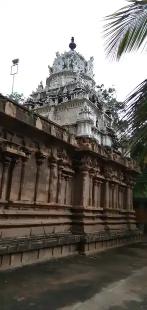 Arulmigu Sundara Paripurana Perumal Temple, Vallioor - 627117 Arulmigu Sundara Paripurana Perumal Temple, Vallioor - 627117, Tirunelveli - Ancient Temple Architecture and History Image 2