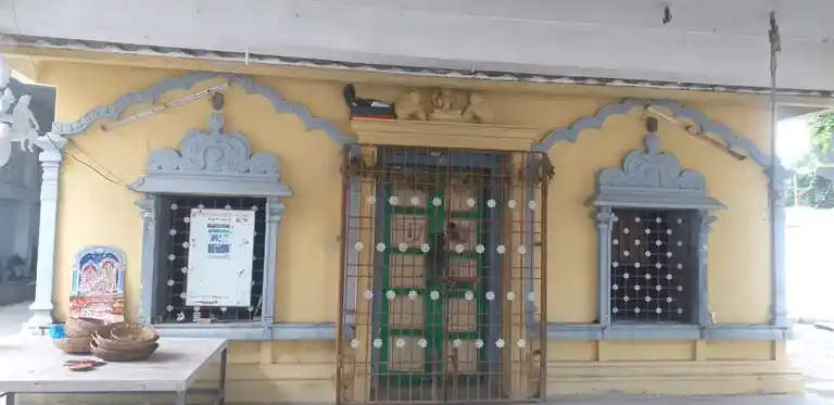 Arulmigu Sundara Varatharaja Perumal Temple, Udhayendiram - 635754 அருள்மிகு சுந்திரவரதராஜப் பெருமாள் திருக்கோயில், உதயேந்திரம் - 635754, Thirupathur - Ancient Temple Architecture and History Image 2