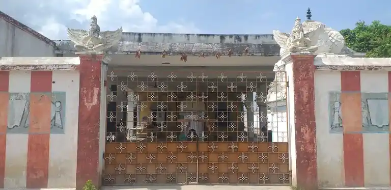 Arulmigu Sundara Varatharaja Perumal Temple, Udhayendiram - 635754 அருள்மிகு சுந்திரவரதராஜப் பெருமாள் திருக்கோயில், உதயேந்திரம் - 635754, Thirupathur - Ancient Temple Architecture and History Image 3