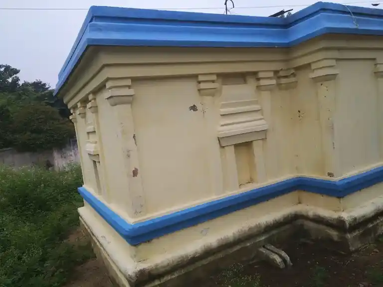 Arulmigu Sundara Vinayagar Temple, Inside The Village, Chithampakkam - 602001 அருள்மிகு சுந்தர விநாயகர் திருக்கோயில், Inside The Village, Chithampakkam - 602001, Tiruvallur - Ancient Temple Architecture and History Image 2