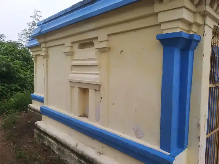 Arulmigu Sundara Vinayagar Temple, Inside The Village, Chithampakkam - 602001 அருள்மிகு சுந்தர விநாயகர் திருக்கோயில், Inside The Village, Chithampakkam - 602001, Tiruvallur - Ancient Temple Architecture and History Image 3